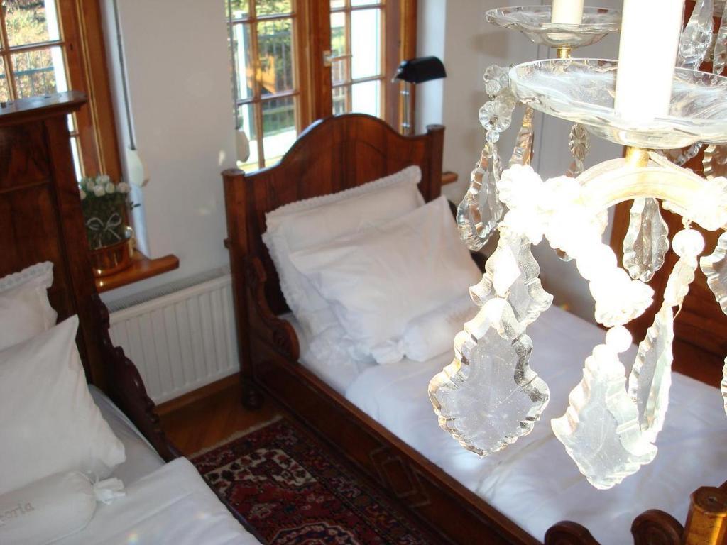 Willa Viktoria Bed & Breakfast Inowrocław Eksteriør bilde